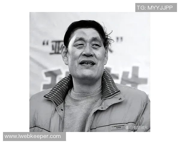 姚明素描作品展现篮球巨星的艺术魅力与个人风采 姚明素描作品展现篮球巨星的艺术魅力与个人风采