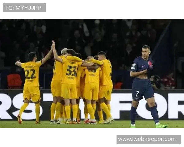 巴黎圣日耳曼主场惨遭逆转,输给了里尔队 巴黎圣日耳曼主场惨遭逆转,输给了里尔队